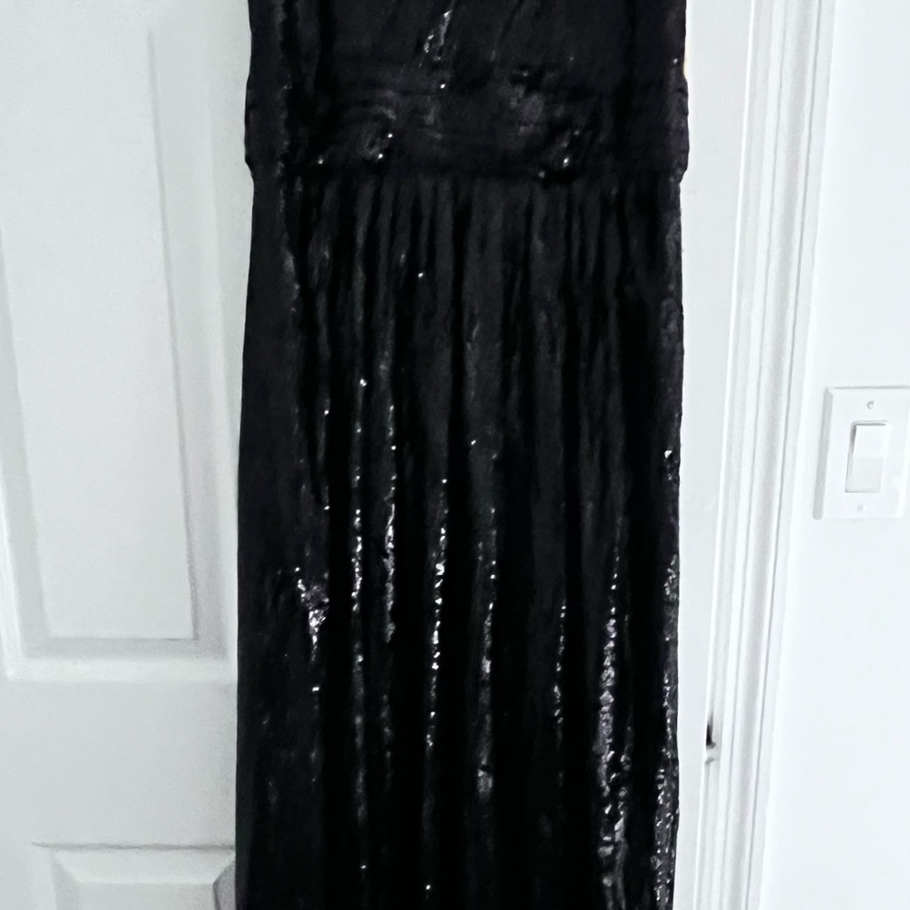 Kate Kasin Elegant Black Sequin Evening Gown - Picture 5 of 11